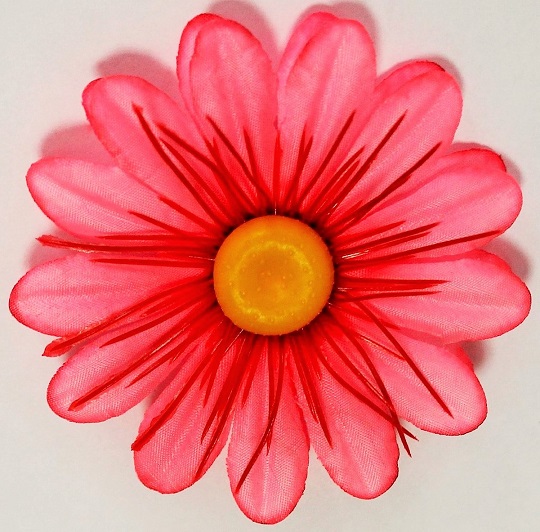 В5023 НАСАДКА РОМАШКИ АТЛАСНОЙ В УП. 50 ШТ. Д 10 СМ.