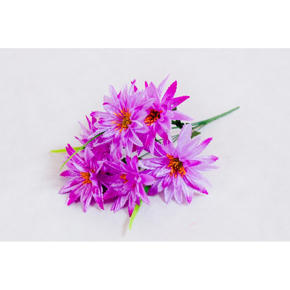 В1087 БУКЕТ ГЕРБЕРА С ПАПОРОТНИКОМ 7 ГОЛОВ  16 ШТ. В УПАК.