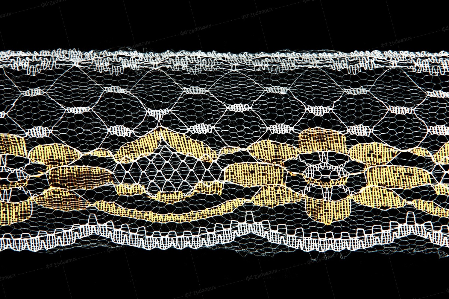 Р0202 КРУЖЕВО РОМАШКА  6 СМ  200 ЯРД В УП