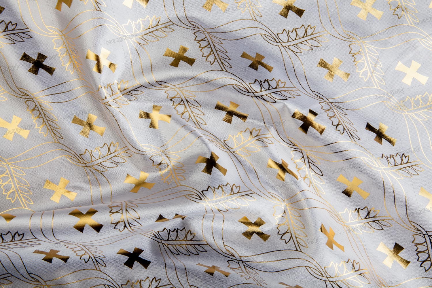 Т0065 АТЛАС С ЗОЛОТЫМ И СЕРЕБРЯНЫМ  НАКАТОМ  ( 100 М. В УП.) Ш.1,5 М