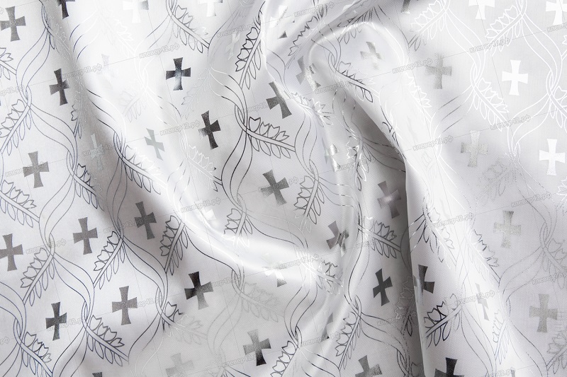 Т0065 АТЛАС С ЗОЛОТЫМ И СЕРЕБРЯНЫМ  НАКАТОМ  ( 100 М. В УП.) Ш.1,5 М