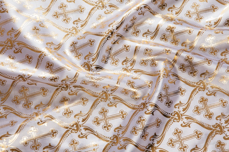 Т0065 АТЛАС С ЗОЛОТЫМ И СЕРЕБРЯНЫМ  НАКАТОМ  ( 100 М. В УП.) Ш.1,5 М