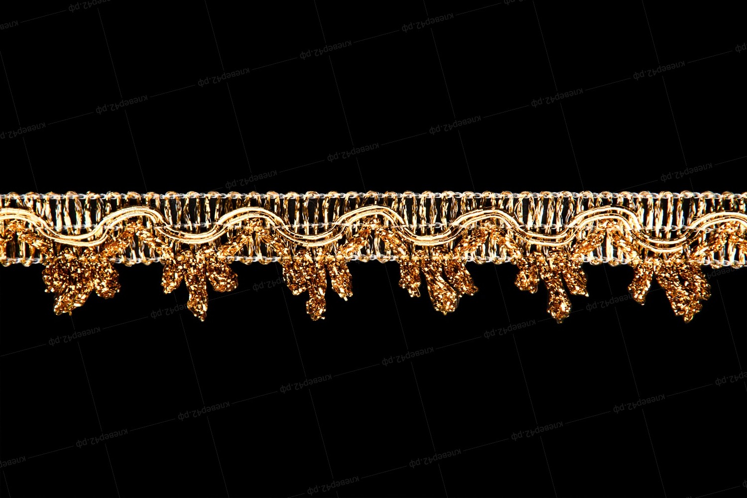 Р0411 ТЕСЬМА  КРЕМЛЕВКА 2 СМ 50 ЯРД В УП