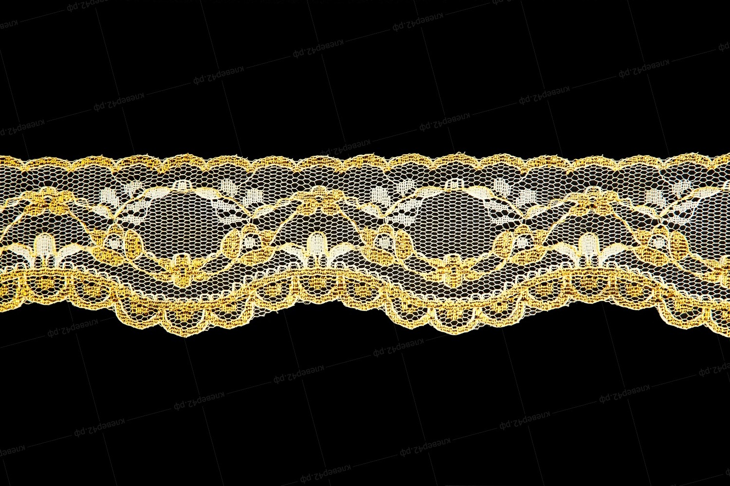 Р0209 КРУЖЕВО ВЬЮН 5 СМ 200 ЯРД В УП