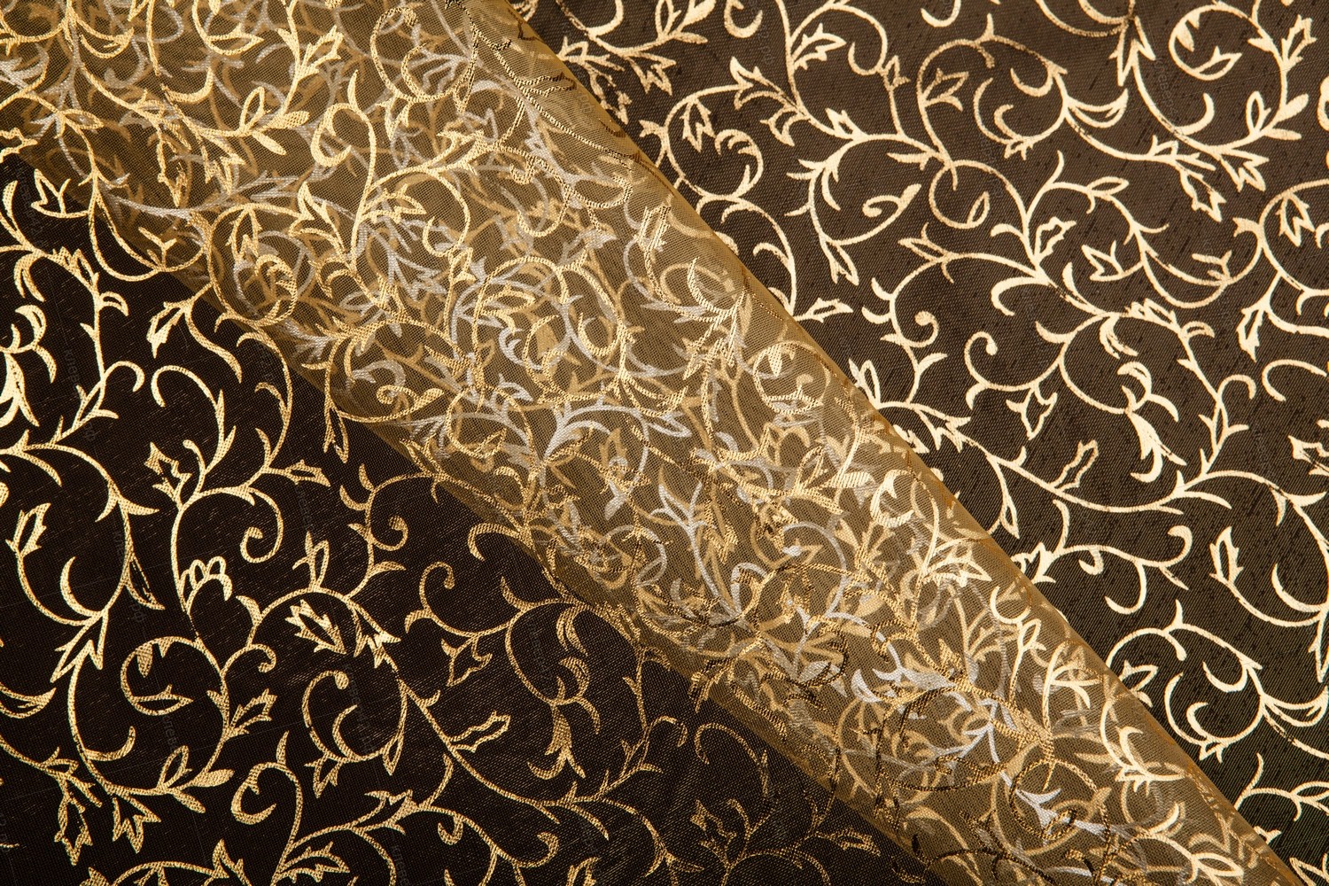 Т0072 ОРГАНЗА  С РИСУНКОМ (В РУЛ. 120 М.) Ш 1,5 М.